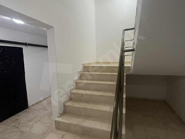 KEPEZ'DE ANAYOLA VE OKULLARA YAKIN KİRALIK 3+1 SIFIR DAİRE