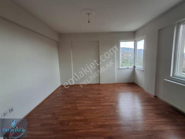 Kepez'de Deniz Manzaralı, Koruluk Sitesi'nde 3+1 Kiralık Daire