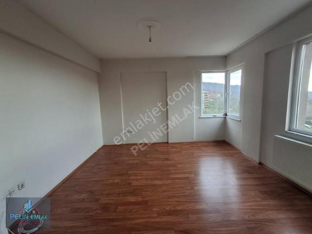 Kepez'de Koruluk Sitesi'nde 3+1 Kiralık Daire