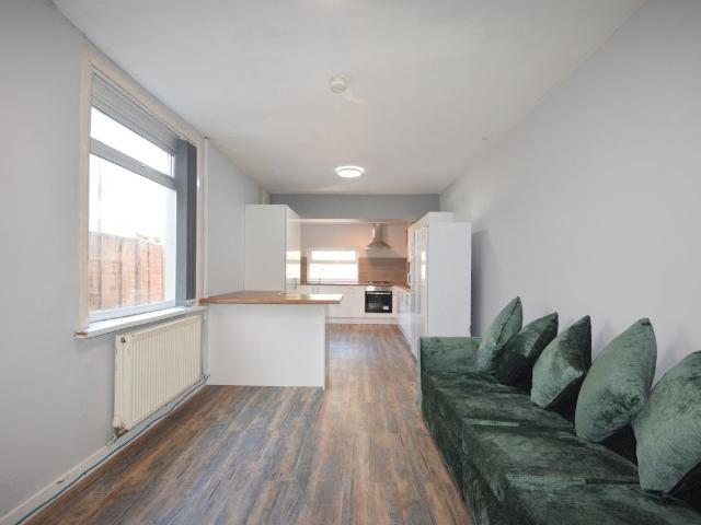 Keppoch Street, Roath CF24, 6 bed terraced house to rent, £3,210 pcm | PrimeLocation