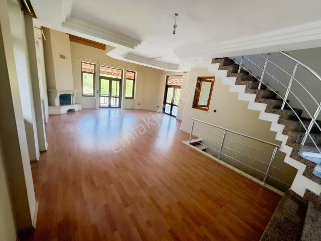 Kervansaray Mahallesi Doğa İle İç İçe Müstakil Kiralık Villa!