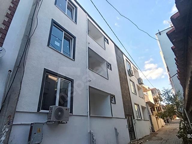 &KERİM'DEN SATILIK KÜÇÜKKUYU MERKEZ 2+1 AYRI MUTFAK DAİRE