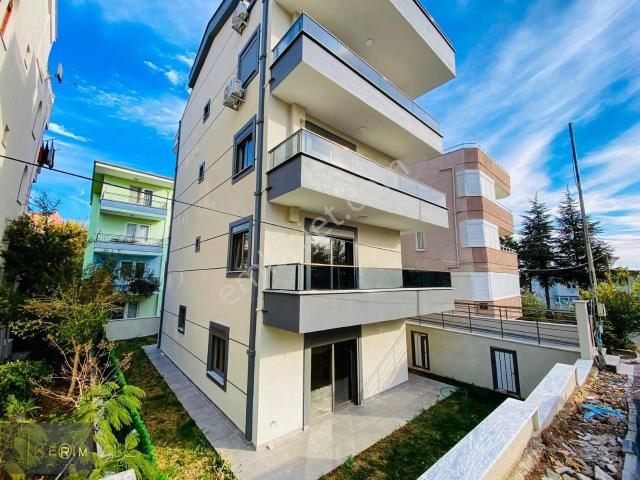 Kerim'den Altınoluk Satılık Deniz Manzaralı Sıfır 2+1 Lüks Daire