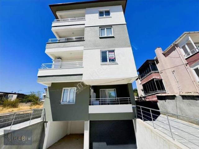 Kerim'den Ayvacık'da 2+1 Geniş Kiralık Daire