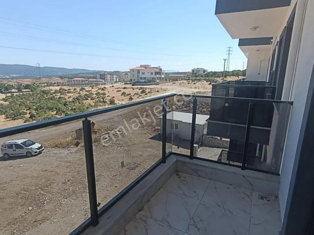 &kerim'den Ayvacık'da Kiralık Geniş 2+1 Kapalı Mutfak Daire