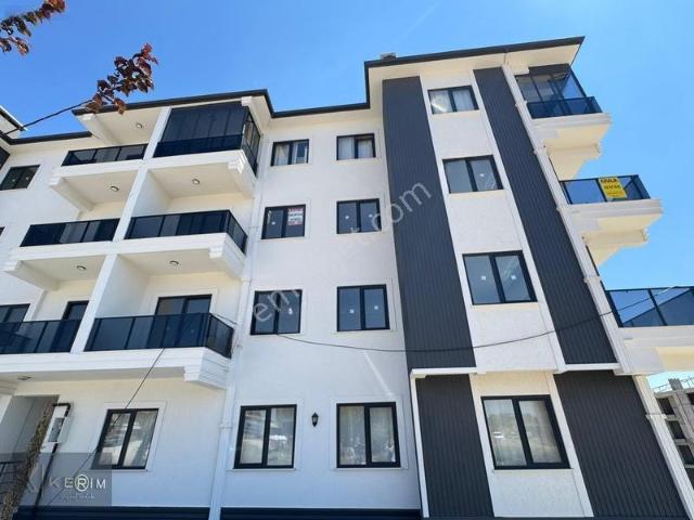 Kerim'den Ayvacık'da Site İçin'de 3+1 Geniş Kiralık Daire