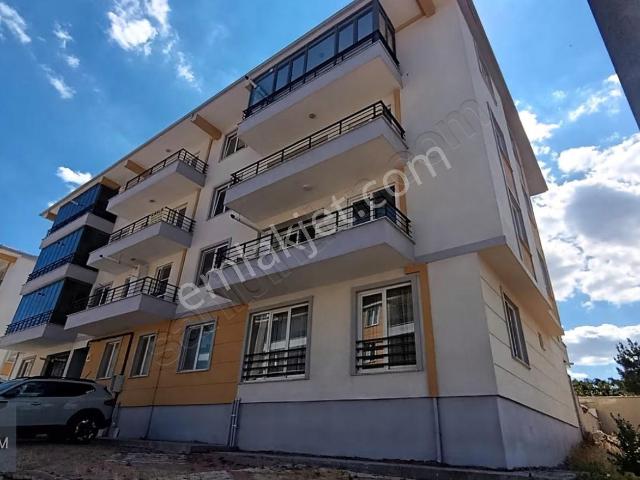 &kerim'den Kiralık Ayvacık'da 2+1 Asansörlü Kombili Daire
