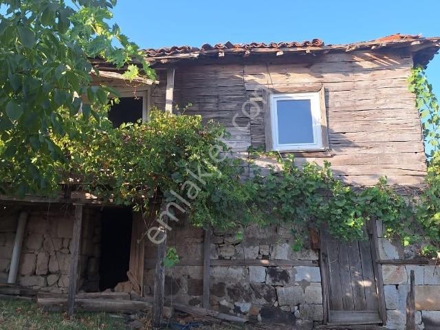 &kerim'den Satılık 1080m2 İçinde Avlulu Kargir Köy Evi