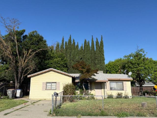 Kern Ave