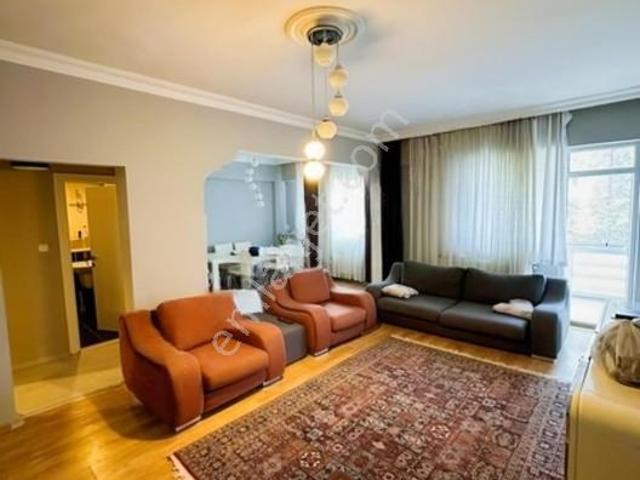 Kernek Ana Cadde Üzerinde 2+1 Ful Eşyalı Satılık Ara Kat Daire