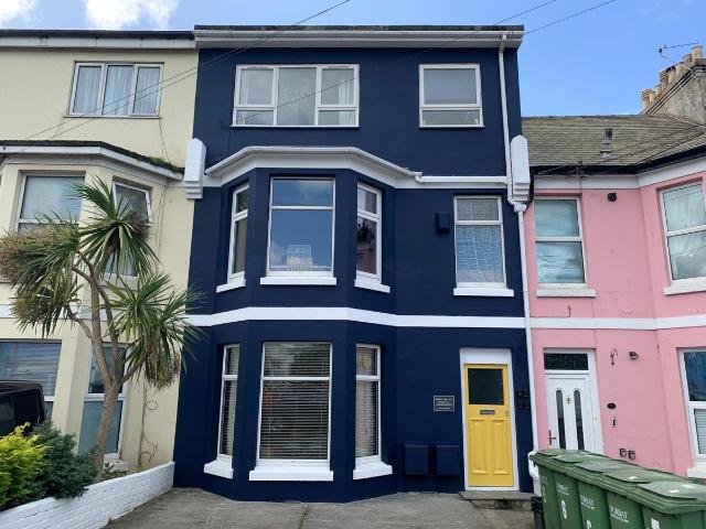 Kernou Road, Paignton TQ4, 1 bed flat to rent, £795 pcm | PrimeLocation