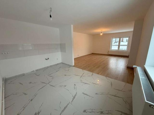 Kernsaniert 4 Zimmer Wohnung für Familien 100m²