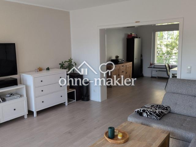 Kernsaniert 3,5 Raum citynahe Lage, 2 Balkone, Bad: Wanne + Dusche + Fenster, gr. Wohn Essbereich
