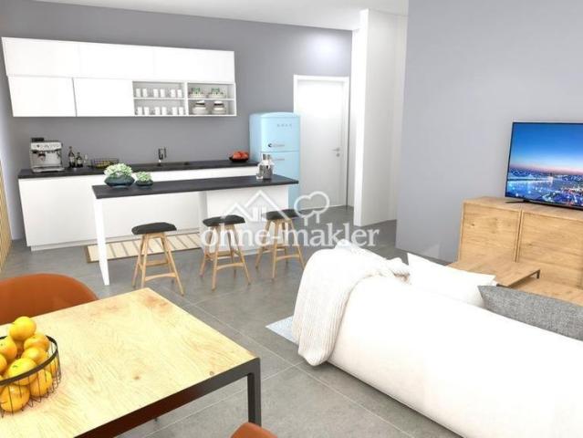 Kernsaniert und barrierefrei 2,5 Zimmer Wohnung mit top Anbindung