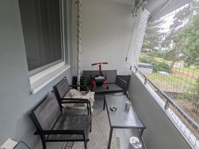 Kernsaniert Zweitbezug! Schöne 3 Zimmer Wohnung mit Balkon