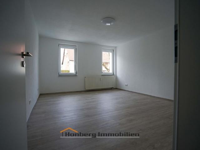 Kernsanierte 3 Zimmer Wohnung in Neuhausen ob Eck