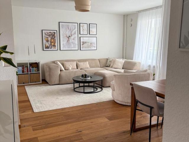 Kernsanierte 3 Zimmer Wohnung in Stuttgart Botnang