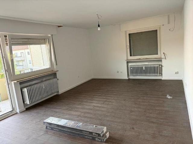 Kernsanierte 3 Zimmer Wohnung mit Erstbezug und Garage in Kornwestheim