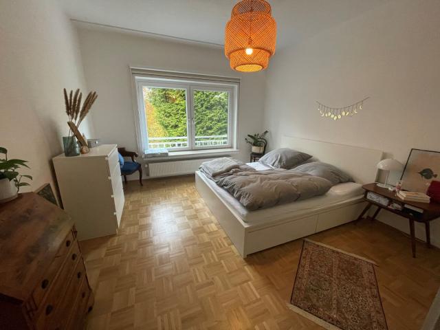 Kernsanierte 2 Zi. Whg. mit eigenem Garten in traumhafter Lage auf der Margarethenhöhe!