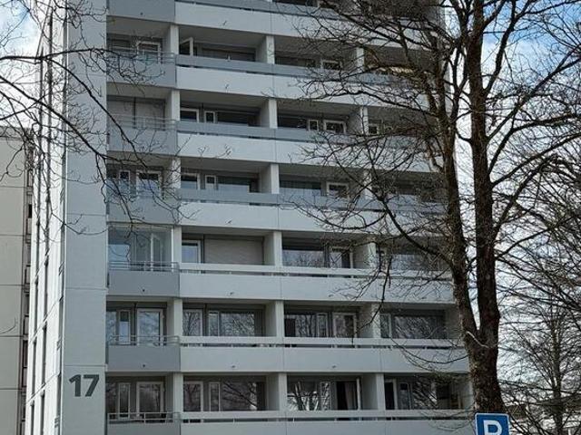 Kernsanierte 2 Zimmer Wohnung Provisionsfrei