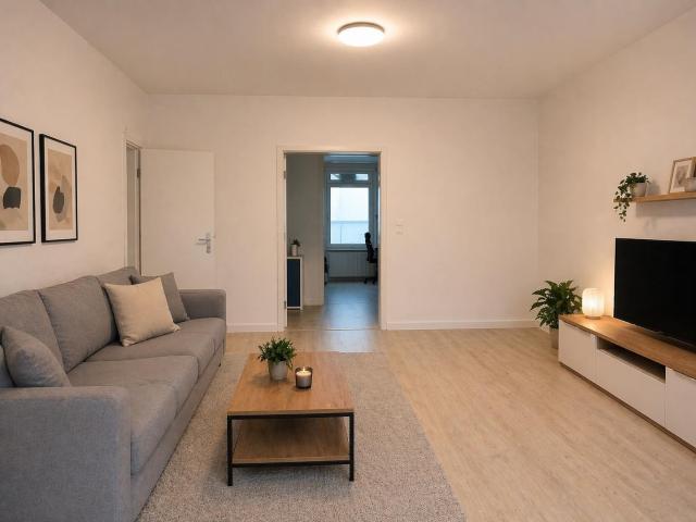 Kernsanierte 4 Zimmerwohnung mit separatem Esszimmer in Zeitz