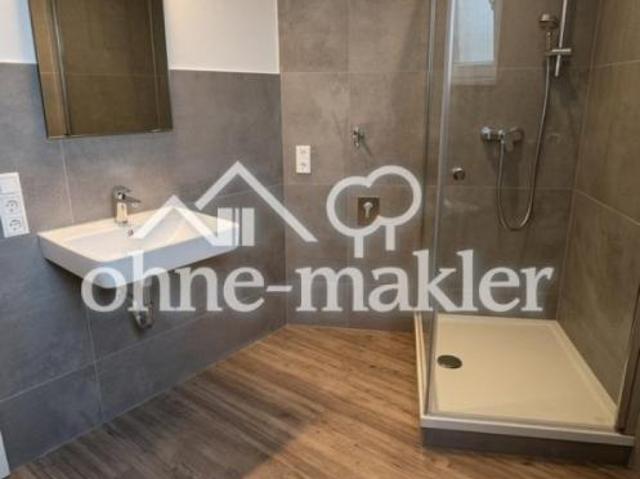 Kernsanierte 4 Zimmer Wohnung, ca. 120 m², am Dellplatz Duisburg –