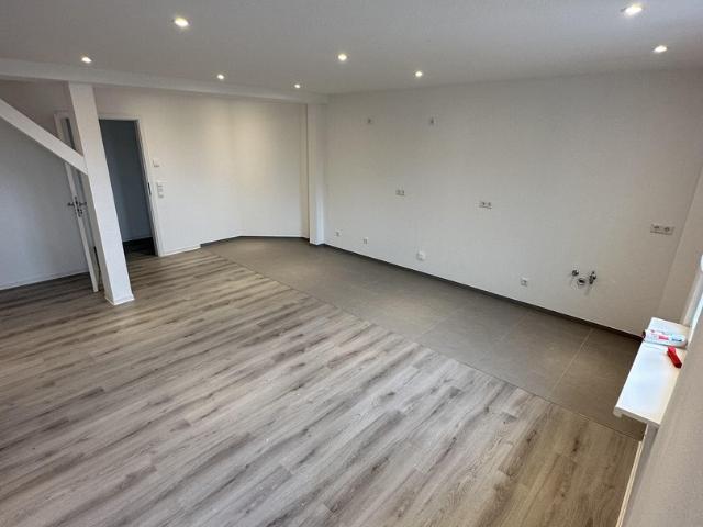 Kernsanierte 8 Zimmer Wohnung Blick über Pforzheim