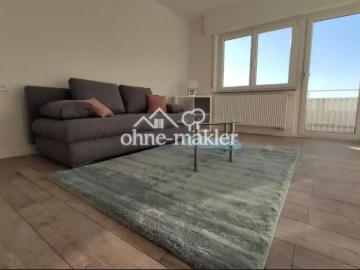Kernsanierte und lichtdurchflutete 1 Zimmer Wohnung mit Balkon und Fernblick in Stuttgart Weilimdorf