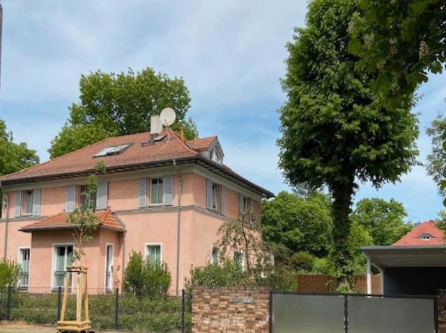 kernsanierte Villa im Musikerviertel Potsdam