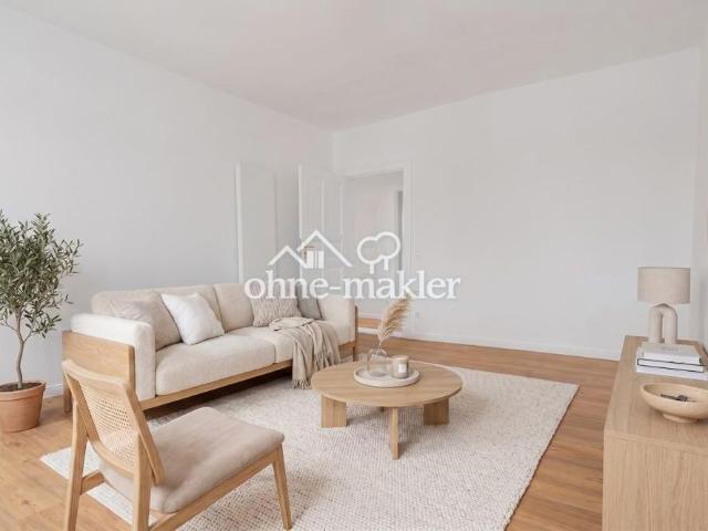 Kernsanierter 2 Zimmer Altbau in Berlin Köpenick: Erstbezug mit Wohnküche, Tageslichtbad und Balkon