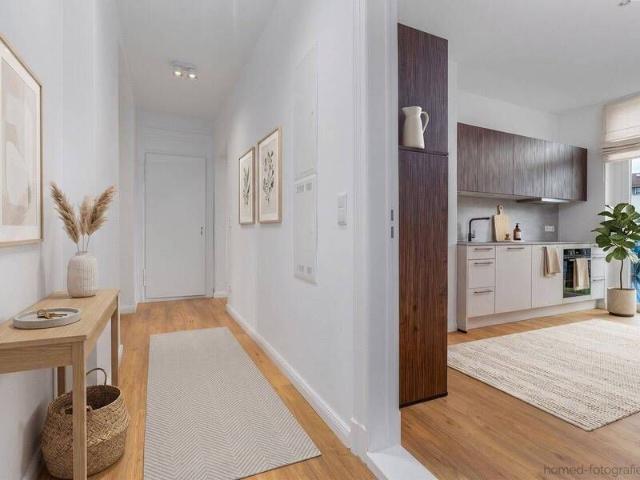 Kernsanierter 3 Zimmer Altbau in Berlin Köpenick: Erstbezug mit Wohnküche, Tageslichtbad und Balkon