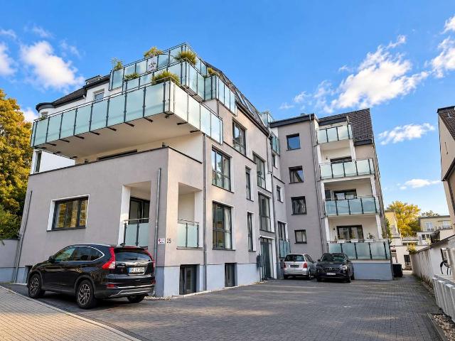Kernsanierter 4 Zimmer Familientraum mit Stellplatz in Toplage