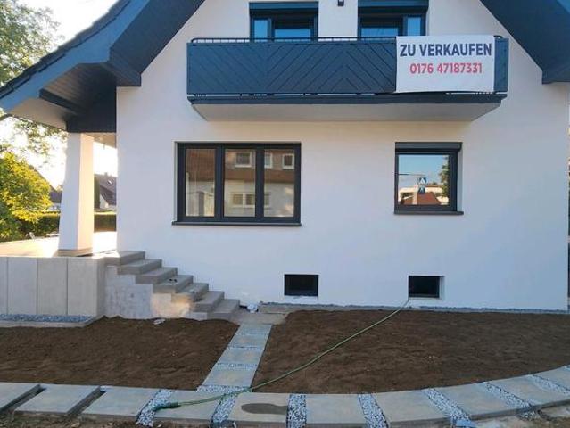 kernsaniertes Einfamilienhaus mit grossem Grundstück toplage