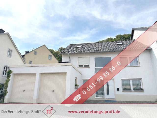Kernsaniertes Einfamilienhaus mit Dachterrasse, Kamin & Garage – ideal für Familien und Luxemburg Pendler