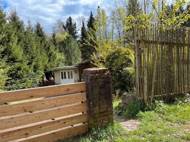 Kernsaniertes Haus mit großen Gartengrundstück am Bach OT Laubach