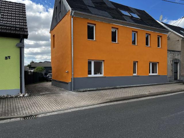 Kernsaniertes Haus sucht nette Familie