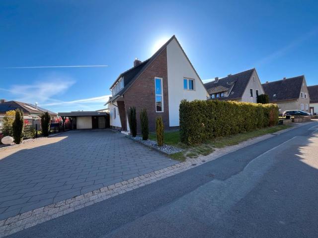 Kernsaniertes Siedlungshaus Barkhausen *1 2Fam.*ohne Makler