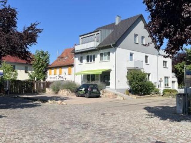 Kernsaniertes Wohn Geschäftshaus in Bad Krozingen Prov frei