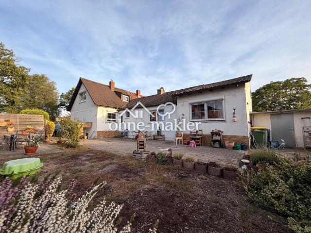 Kernsaniertes Zuhause mit 630 m² Grundstück – modern, gemütlich und bezugsnah