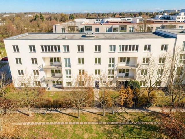 Kernsaniertes 1,5 Zimmer Apartment: Erstbezug in Rudow ideal für Singles & BER Pendler