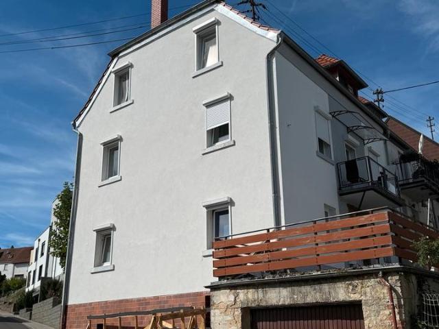 Kernsaniertes 3 Familien Haus