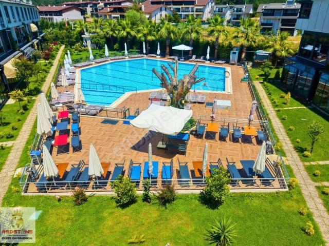 Kerpede Doğanın Kalbinde Havuzlu Sitede Eşyalı Satılık 2+1 Daire