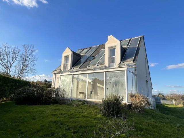 KERROCH MAISON AVEC GRAND TERRAIN CONSTRUCTIBLE
