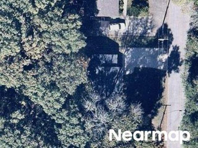 Kershaw St