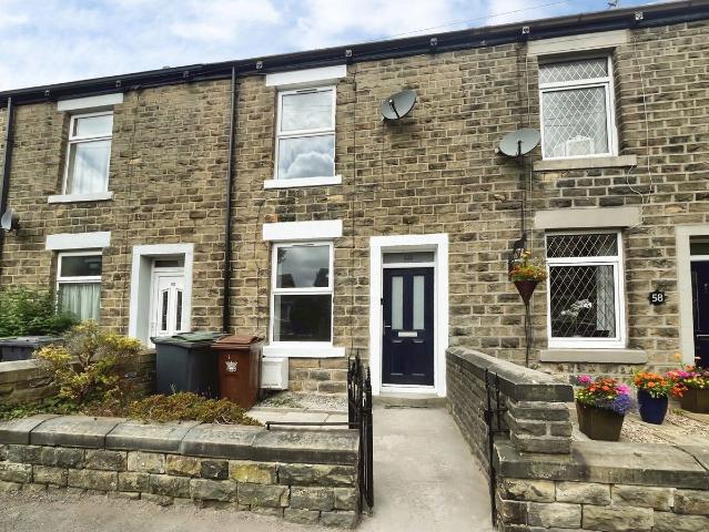 Kershaw Street, Glossop, Derbyshire SK13, 3 bed terraced house to rent, £1,250 pcm | PrimeLocation