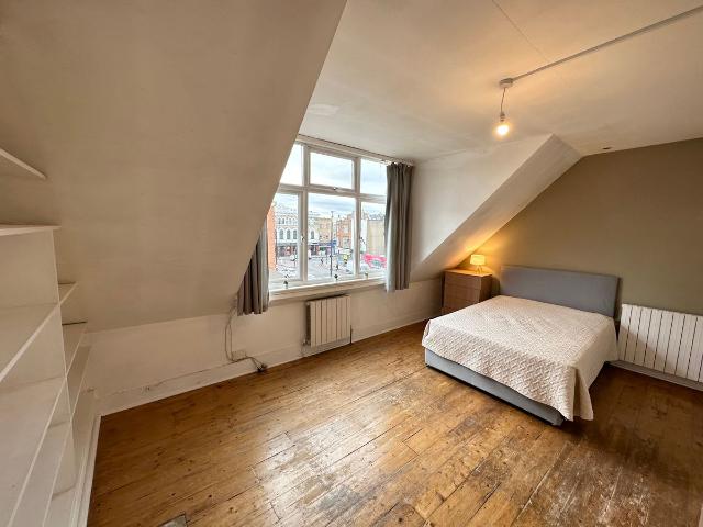 Kersley Street, London SW11, 2 bed shared accommodation to rent, £1,100 pcm | PrimeLocation