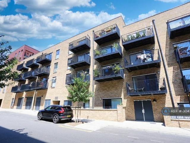 Kerswell Court, London, SE18 1 bed flat to rent £1,800 pcm £415 pw