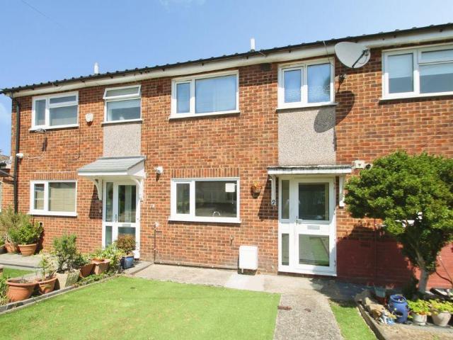 Kerstin Close, Hayes, Middlesex 2 bed terraced house to rent £1,800 pcm £415 pw