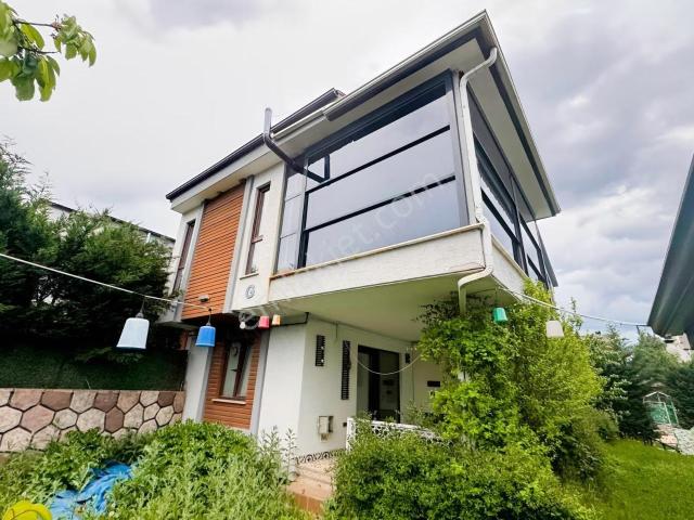 Kestel Welt Evleri Sitesinde Satılık 3+1 Villa
