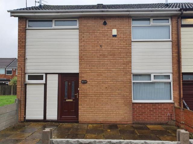 Kestrel Dene, Fazakerley, Liverpool. 3 bed semi detached house to rent £875 pcm £202 pw